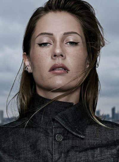 Charlotte de Witte nouveau visage de G-STAR : une rencontre évidente